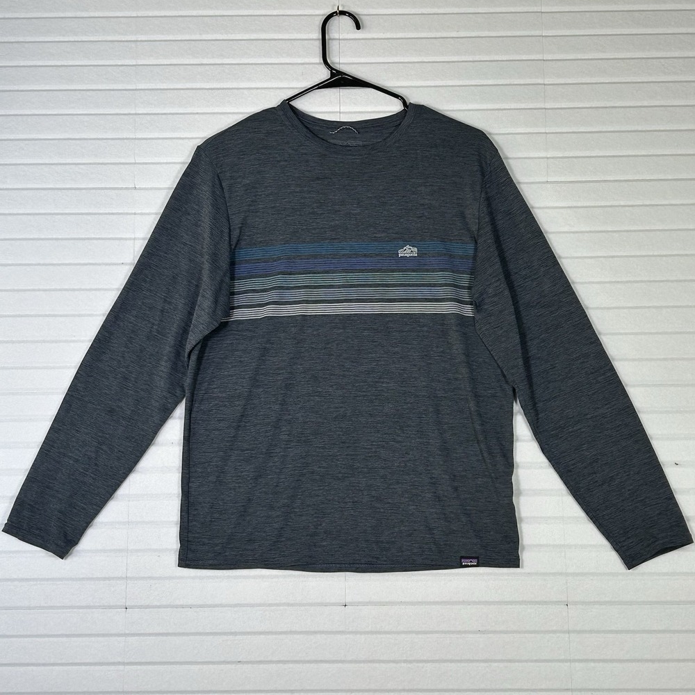 Patagonia Men's Small Long Sleeve Performance Shirt Gray Blue Stripe Logo
